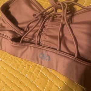 ALO Yoga Strappy Sports Bra in Mauve Brown